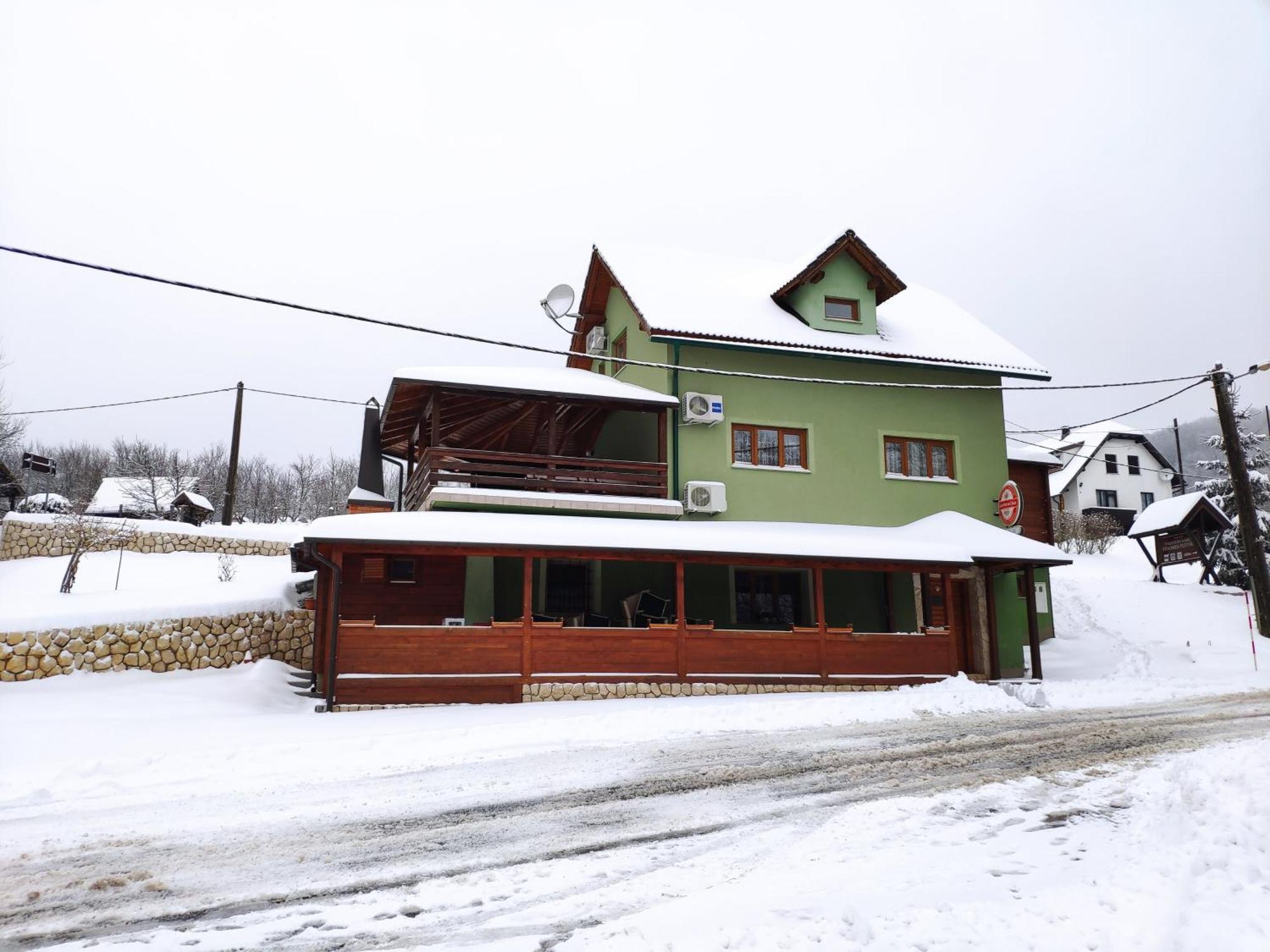 Apartments Poljanak Green House Плитвицкие озёра Экстерьер фото
